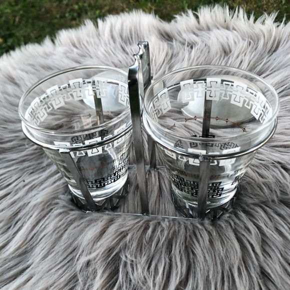 Vintage condiment server. - Picture 5 of 6